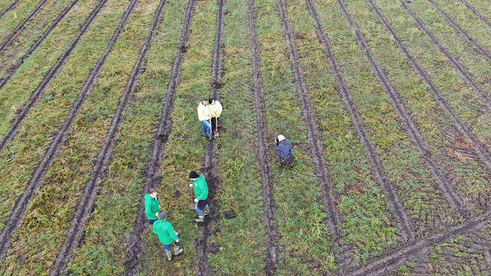 mit-spaten-in-hand_imageslider