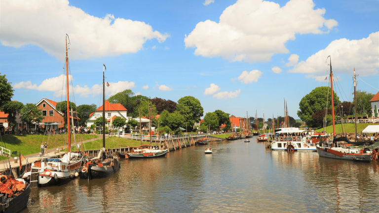 Der Museumshafen von Carolinensiel.